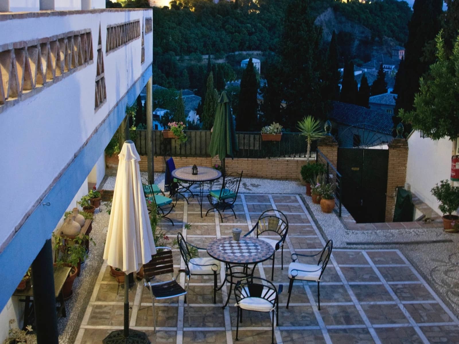 8 soverom Grottehus til salgs i Granada by med svømmebasseng - € 1 200 000 (Ref: 8246548)