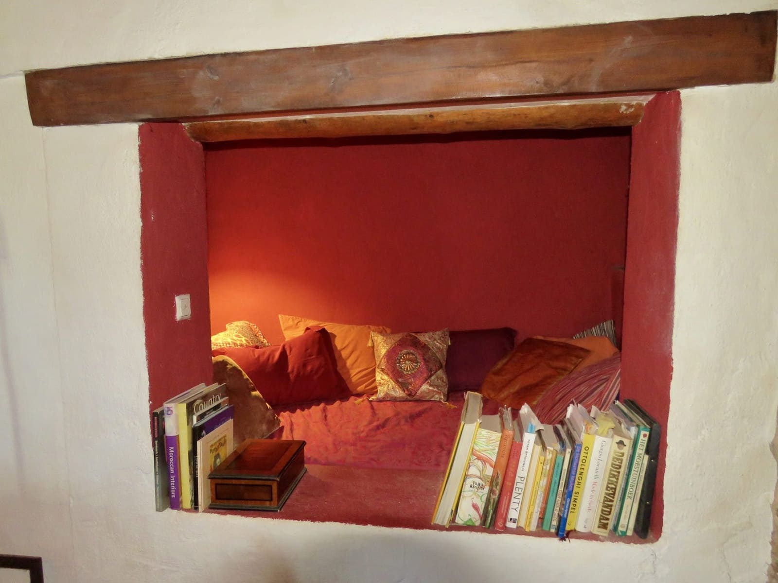 6 soveværelse Finca/Landehus til salg i Cazorla med swimmingpool - € 550.000 (Ref: 8301453)