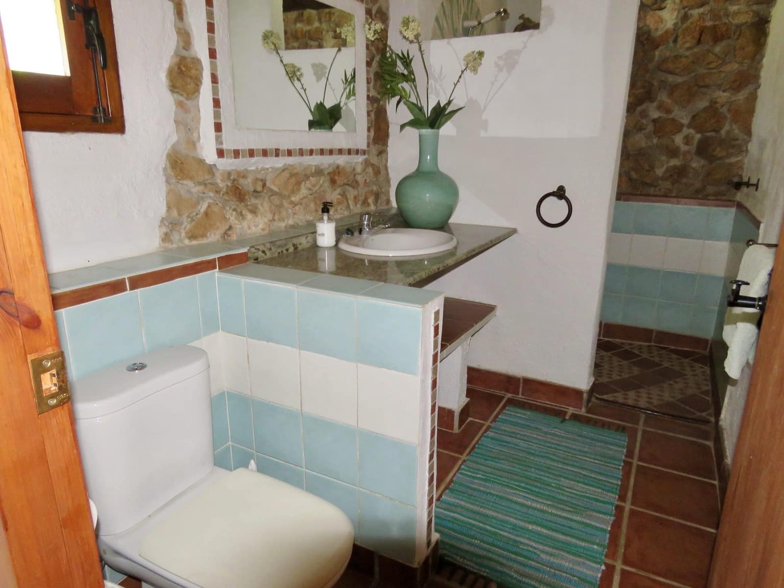 6 soveværelse Finca/Landehus til salg i Cazorla med swimmingpool - € 550.000 (Ref: 8301453)