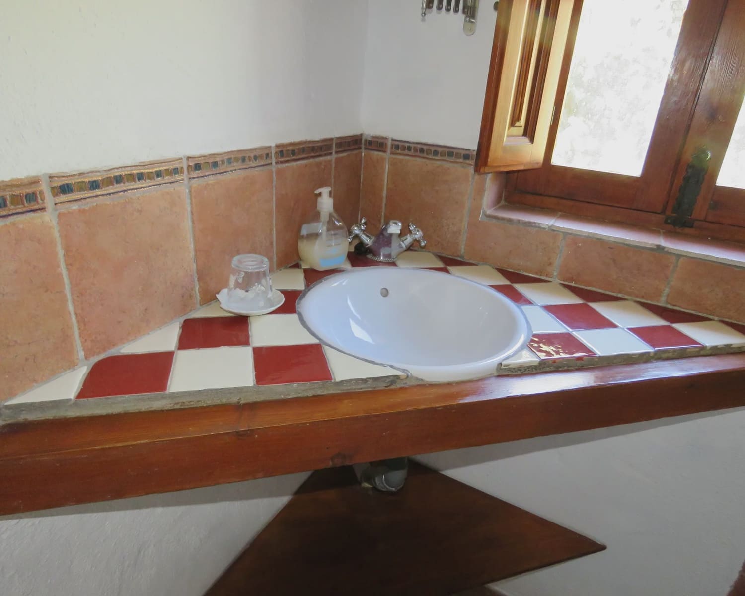 6 soveværelse Finca/Landehus til salg i Villacarrillo med swimmingpool - € 550.000 (Ref: 8301453)