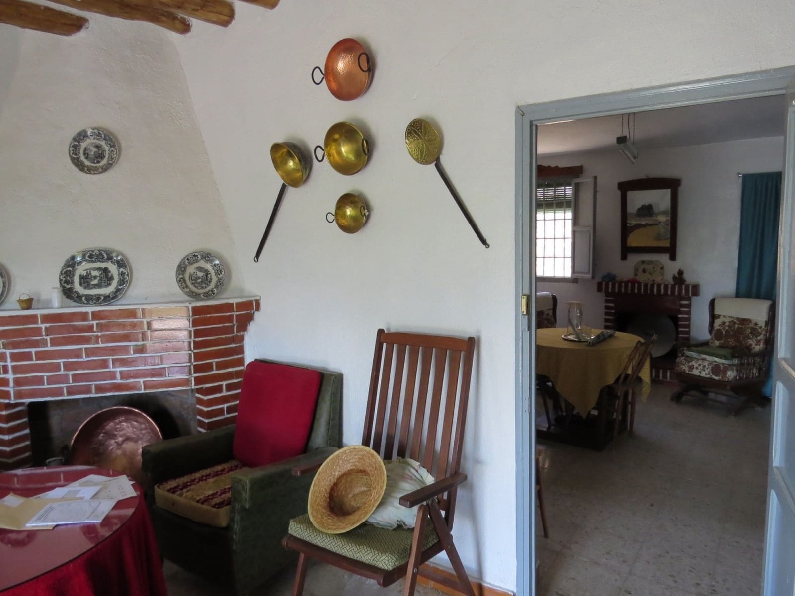 3 soveværelse Finca/Landehus til salg i Castaras - € 160.000 (Ref: 8316912)