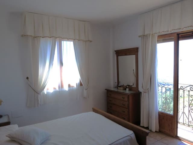 5 sovrum Finca/Hus på landet till salu i Albondón med garage - 280 000 € (Ref: 8408403)