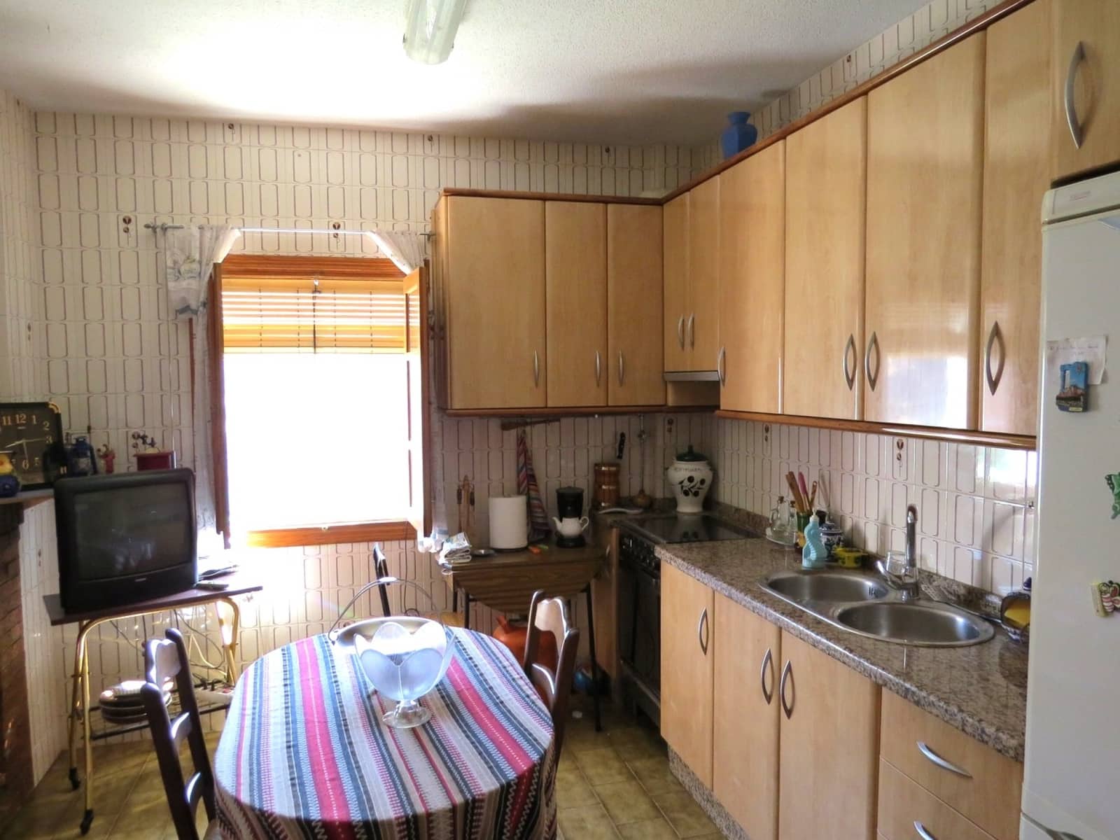 4 soveværelse Villa til salg i Mecina Bombaron - € 125.000 (Ref: 8500907)