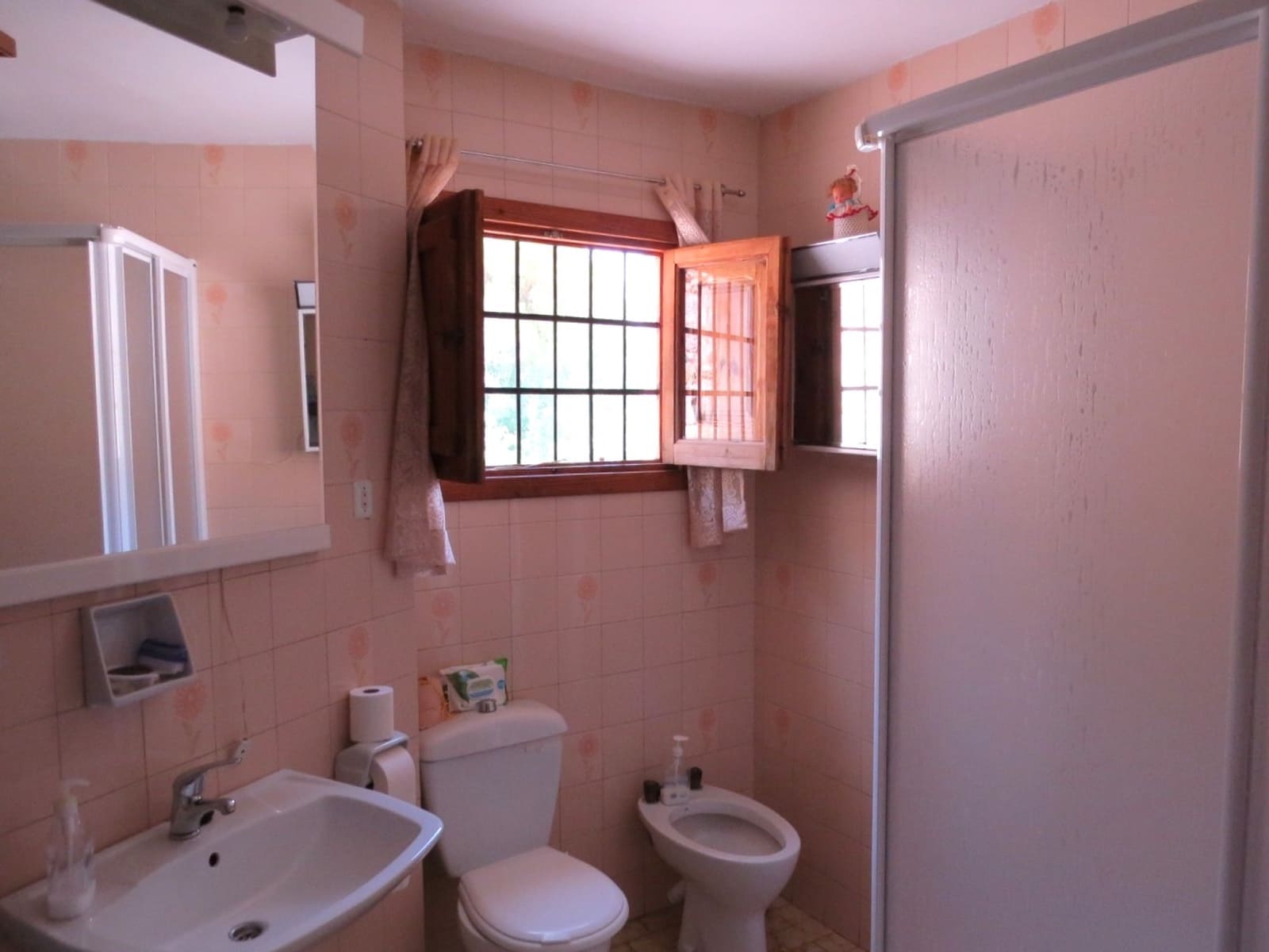 5 soveværelse Villa til salg i Yegen - € 235.000 (Ref: 8517209)