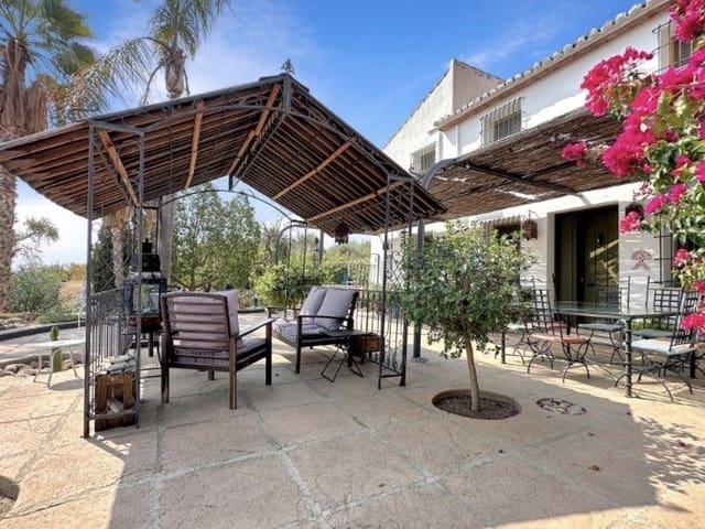 5 bedroom Finca/Country House for sale in Alora with pool garage - € 810,000 (Ref: 8566923)