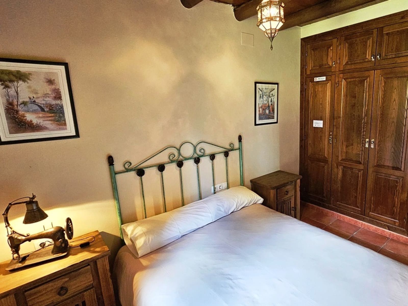 4 soveværelse Finca/Landehus til salg i Galaroza med swimmingpool - € 695.000 (Ref: 8670900)