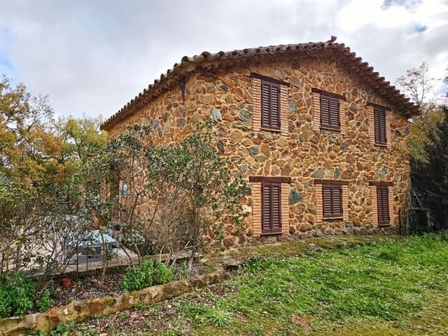 4 chambre Finca/Maison de Campagne à vendre à Galaroza avec piscine - 695 000 € (Ref: 8670900)