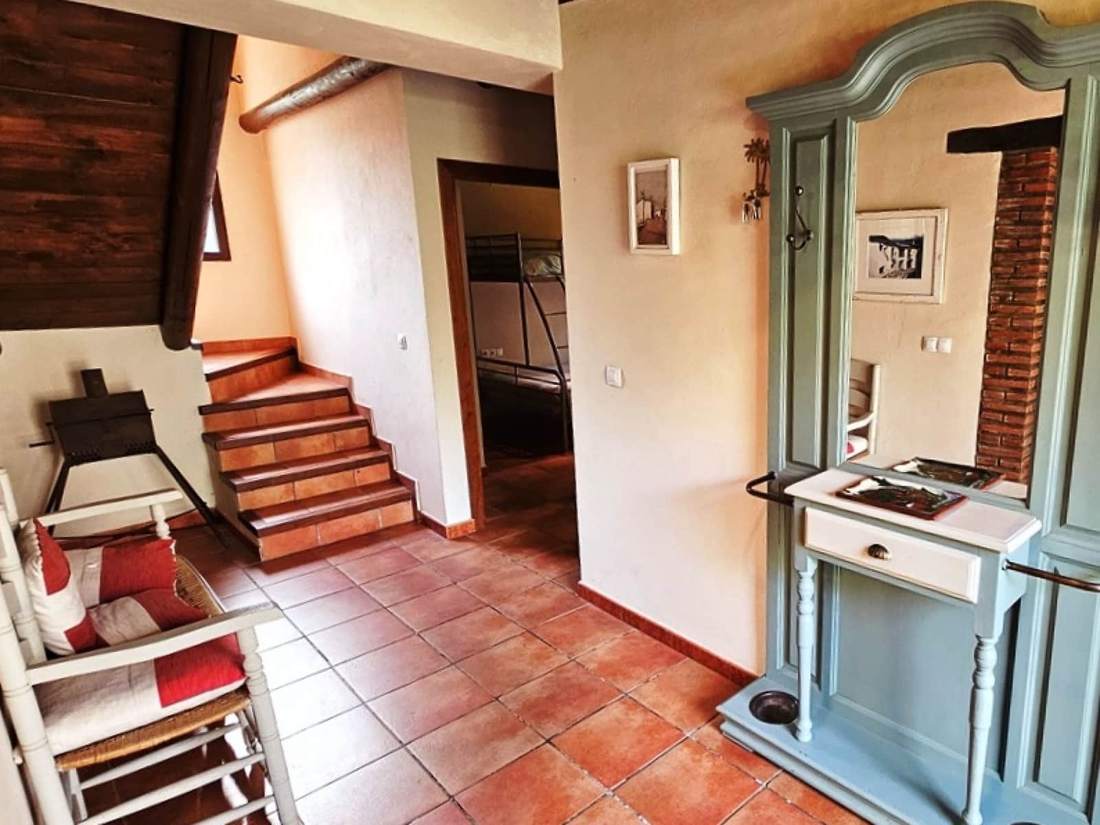 4 soveværelse Finca/Landehus til salg i Galaroza med swimmingpool - € 695.000 (Ref: 8670900)