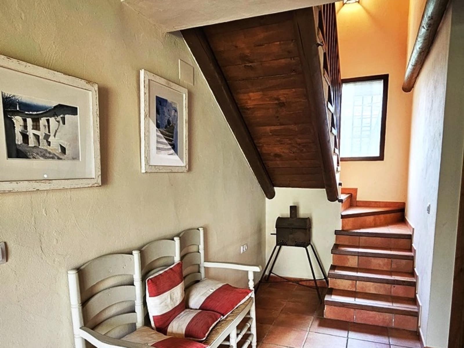 4 soveværelse Finca/Landehus til salg i Galaroza med swimmingpool - € 695.000 (Ref: 8670900)