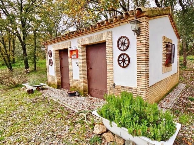 4 chambre Finca/Maison de Campagne à vendre à Galaroza avec piscine - 695 000 € (Ref: 8670900)