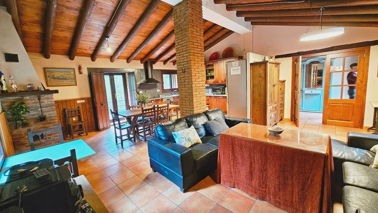 4 soverom Finca/Herregård til salgs i Galaroza - € 695 000 (Ref: 8670900)
