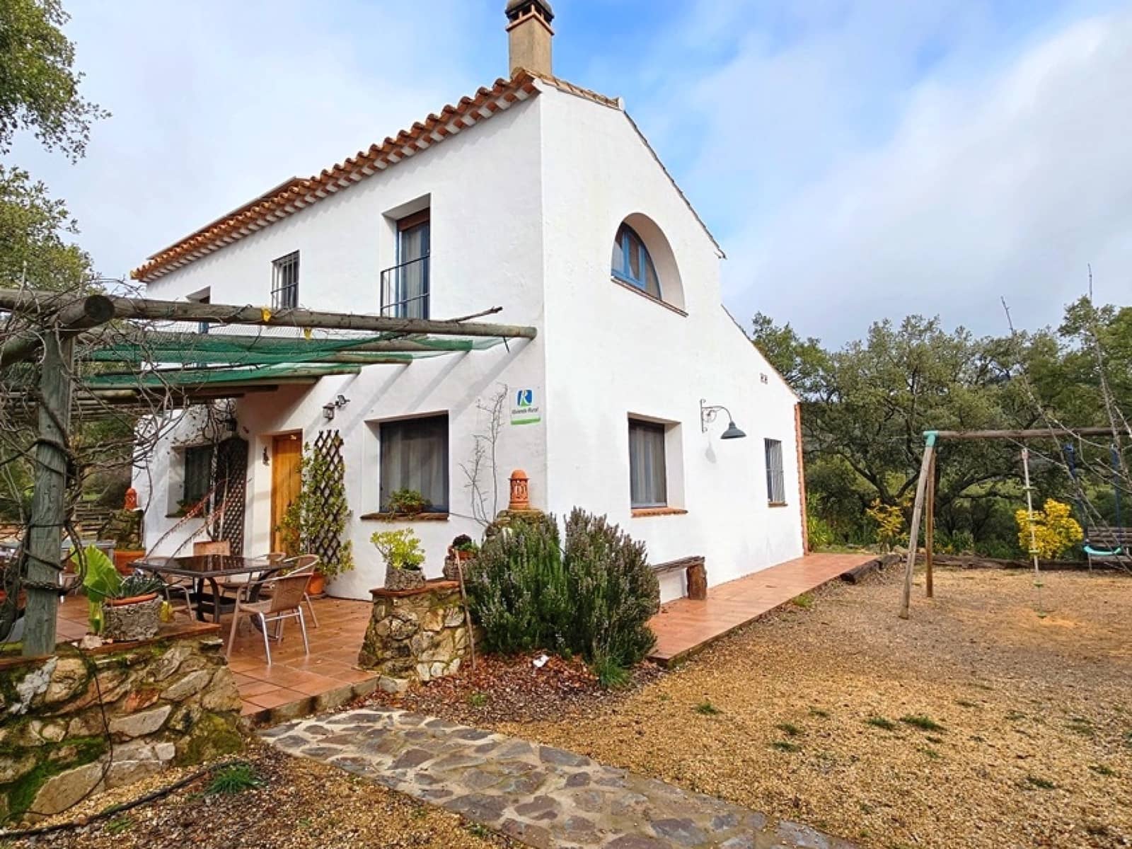 4 soveværelse Finca/Landehus til salg i Fuenteheridos med swimmingpool - € 675.000 (Ref: 8675245)