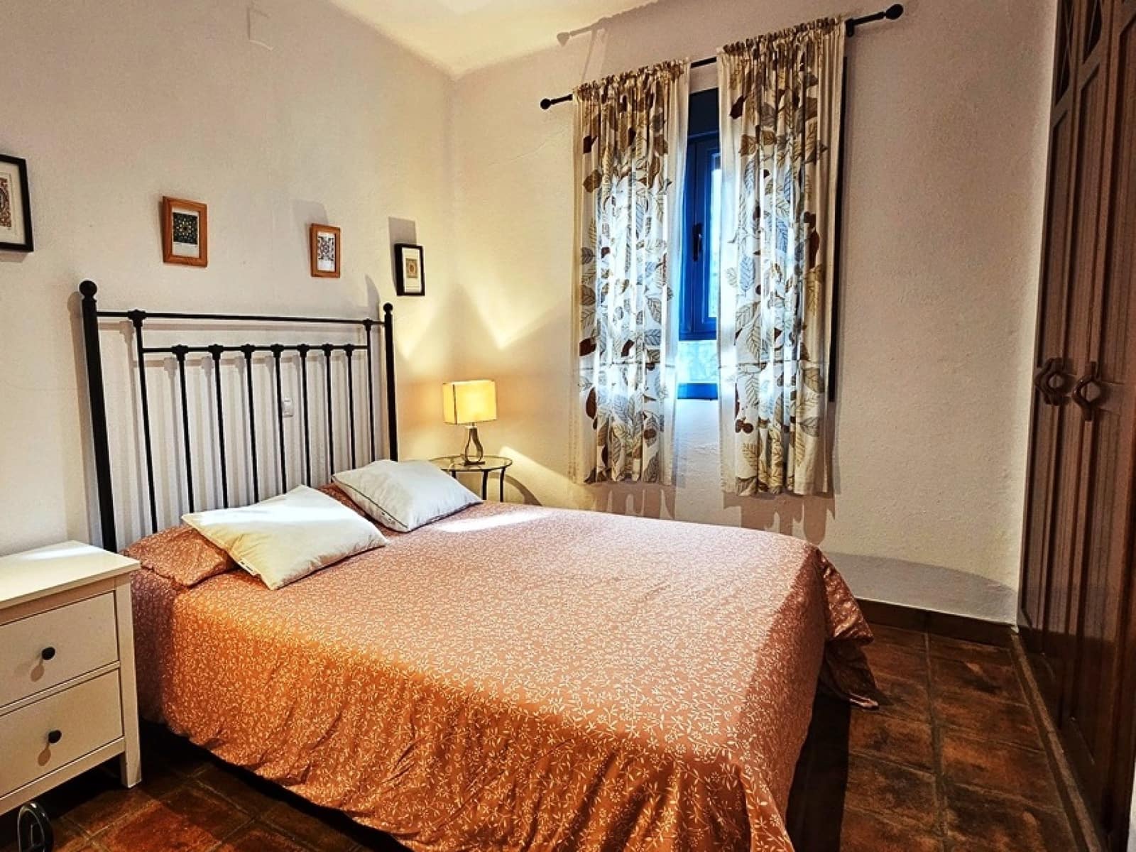 4 soveværelse Finca/Landehus til salg i Fuenteheridos med swimmingpool - € 675.000 (Ref: 8675245)