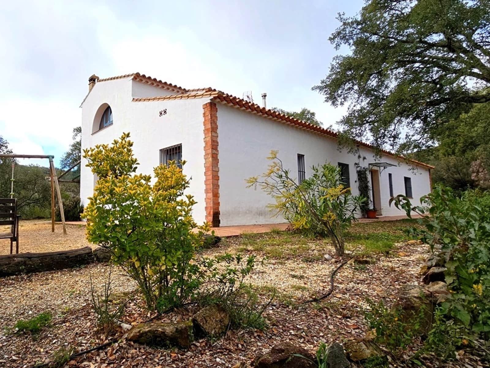 4 soveværelse Finca/Landehus til salg i Fuenteheridos med swimmingpool - € 675.000 (Ref: 8675245)