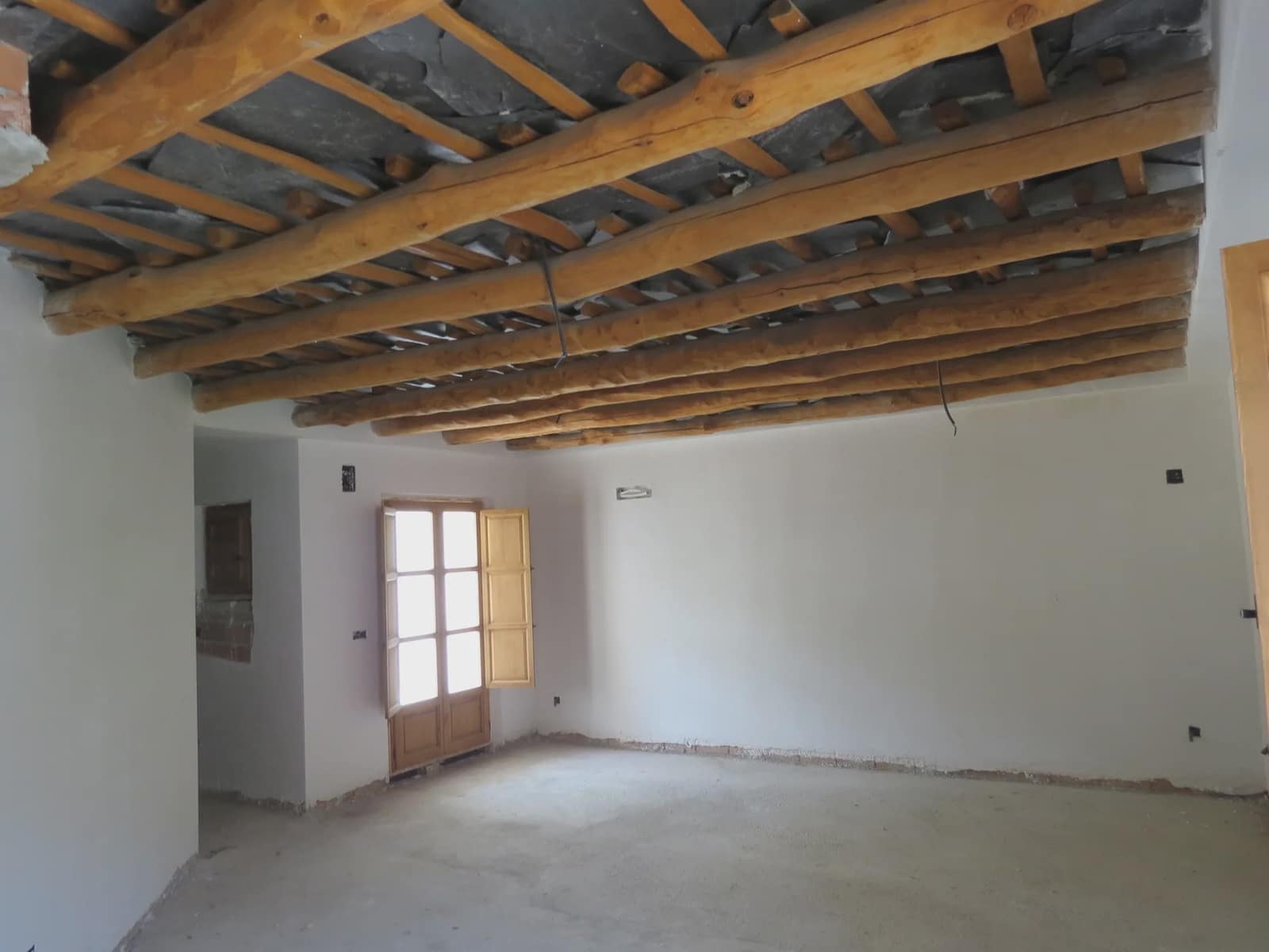 12 soveværelse Byhus til salg i La Taha med garage - € 395.000 (Ref: 8728807)