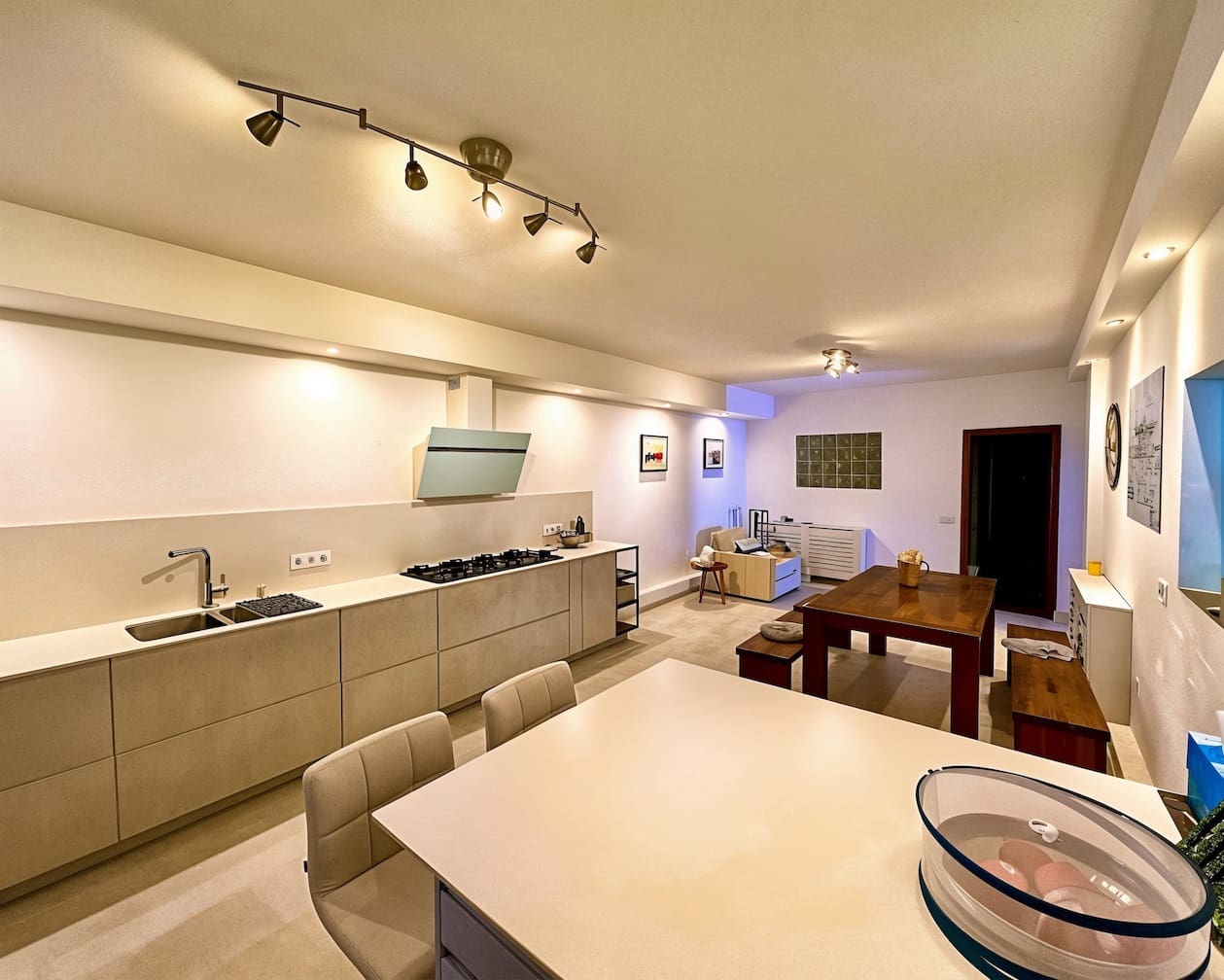 8 soverom Finca/Herregård til salgs i Canar med svømmebasseng - € 595 000 (Ref: 8751796)