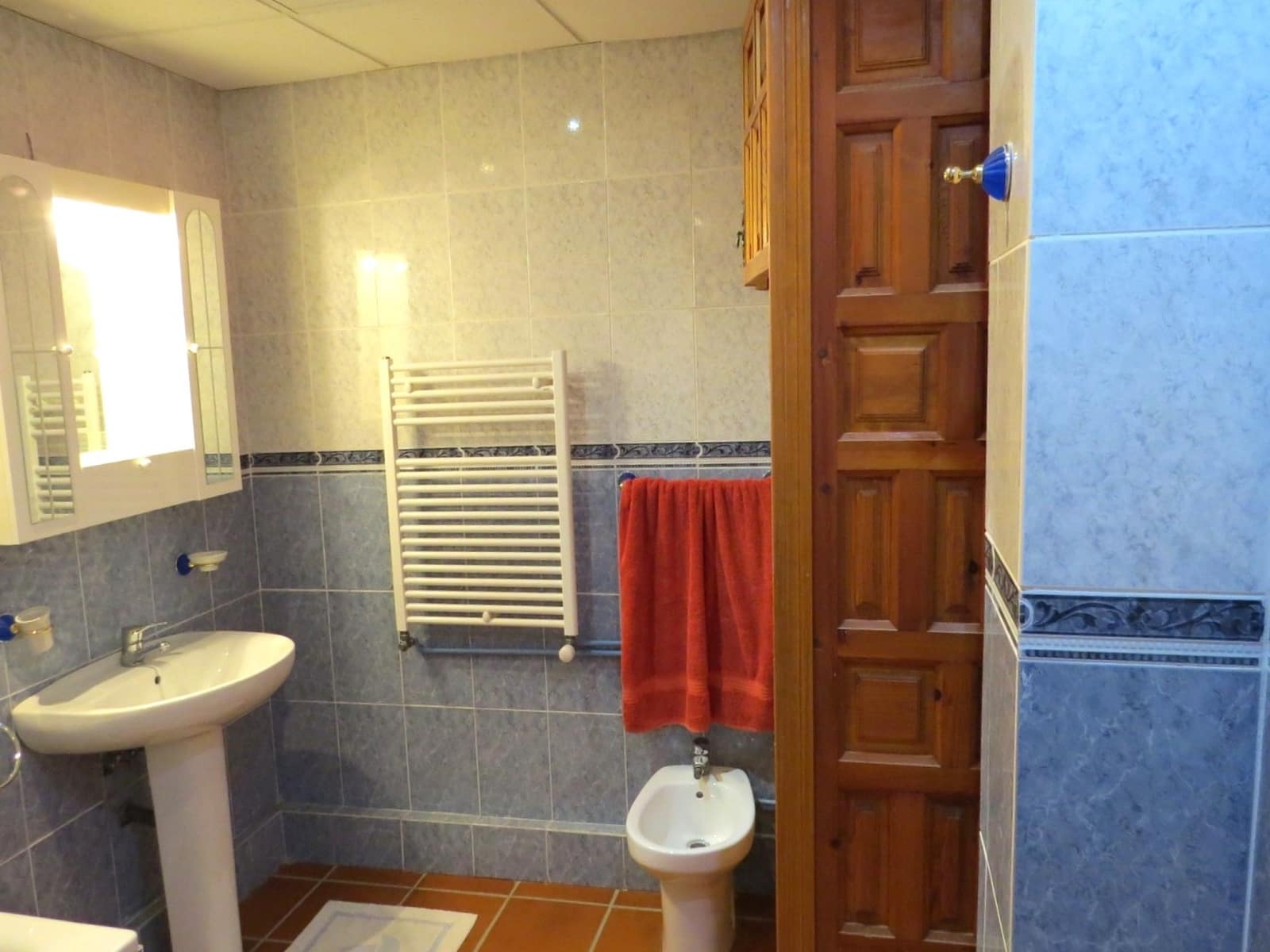 6 sypialnia Willa na sprzedaż w Berchules z basenem garażem - 290 000 € (Ref: 8765760)