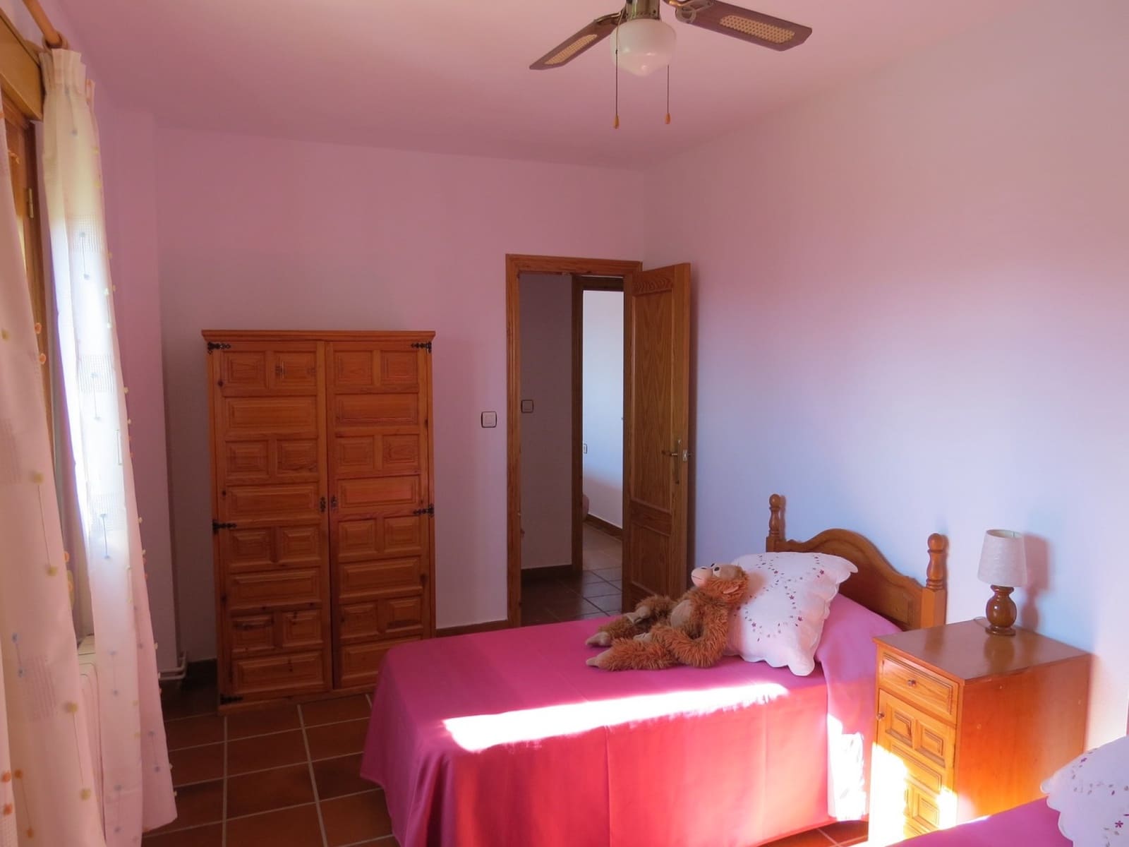 6 sypialnia Willa na sprzedaż w Berchules z basenem garażem - 290 000 € (Ref: 8765760)