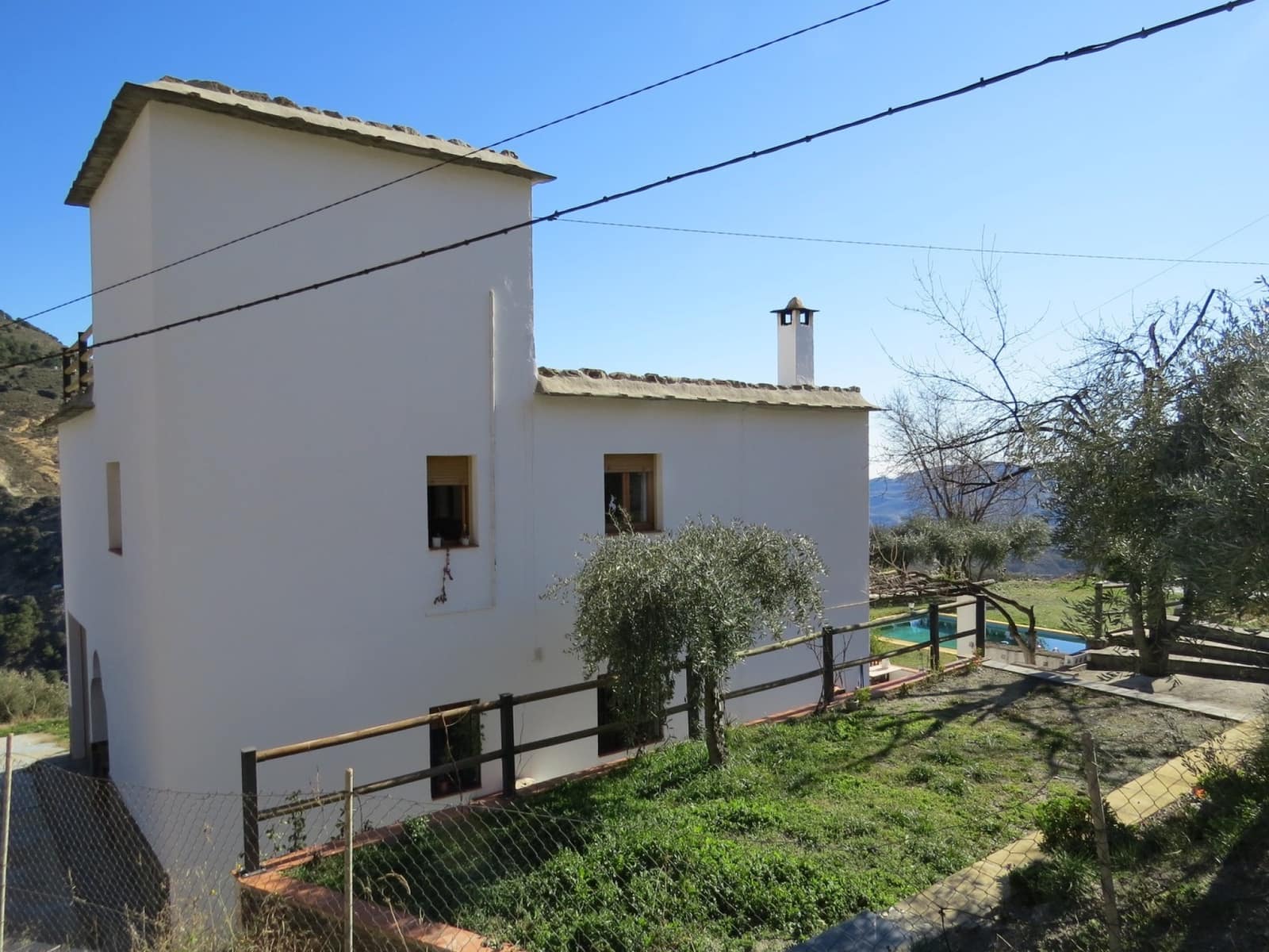 6 sypialnia Willa na sprzedaż w Berchules z basenem garażem - 290 000 € (Ref: 8765760)