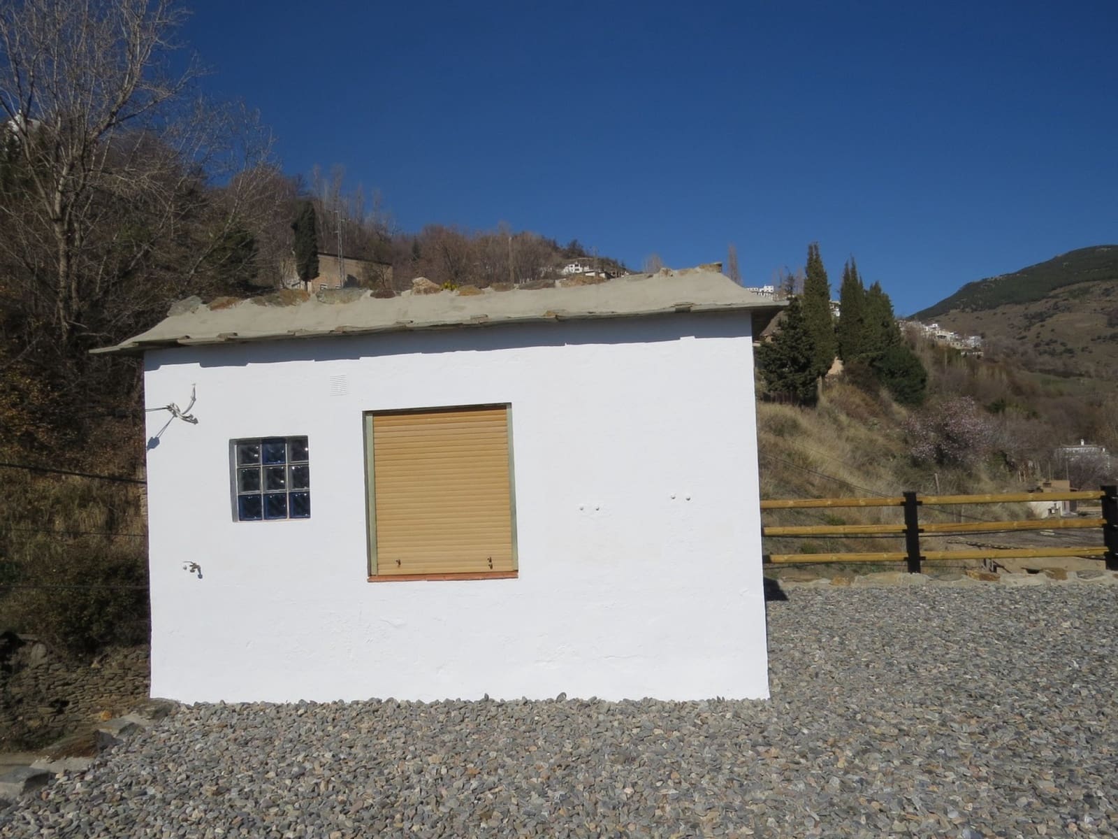 6 sypialnia Willa na sprzedaż w Berchules z basenem garażem - 290 000 € (Ref: 8765760)