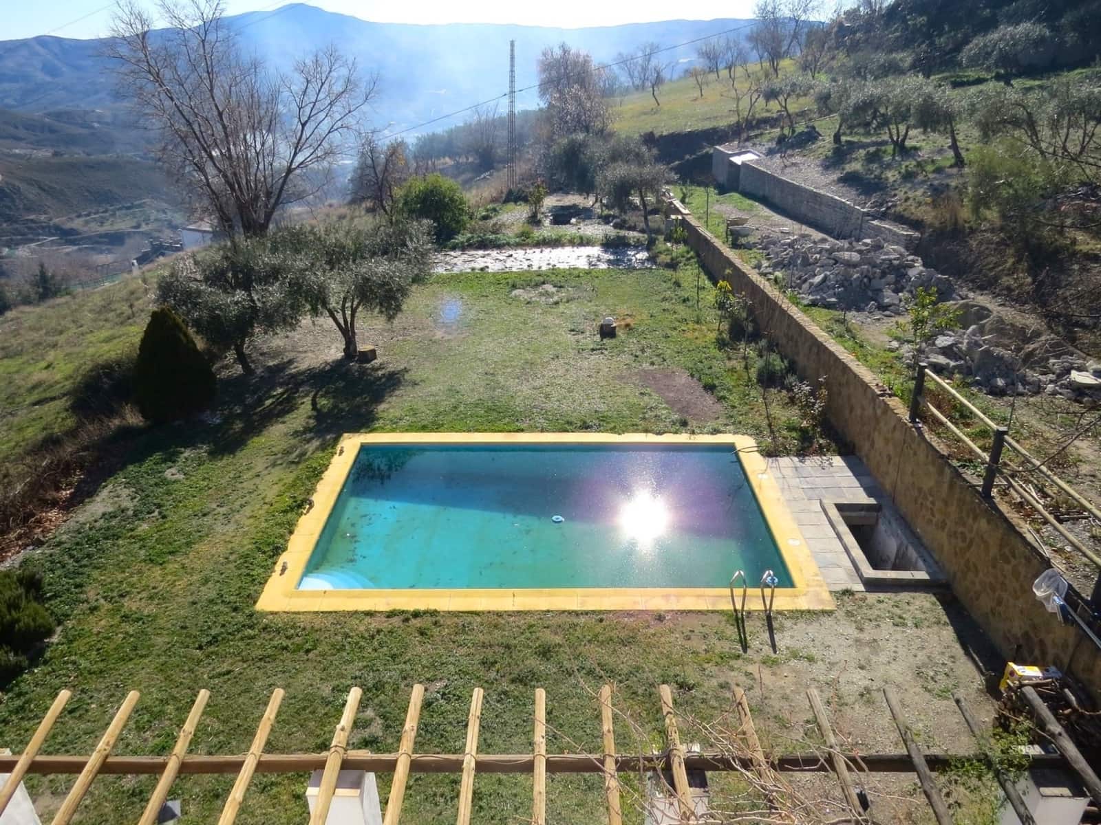 6 sypialnia Willa na sprzedaż w Berchules z basenem garażem - 290 000 € (Ref: 8765760)