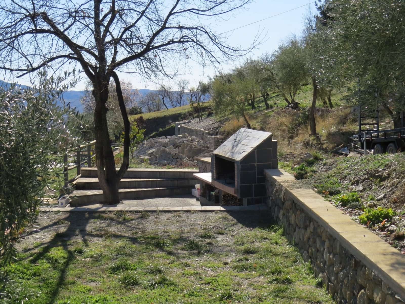 6 sypialnia Willa na sprzedaż w Berchules z basenem garażem - 290 000 € (Ref: 8765760)