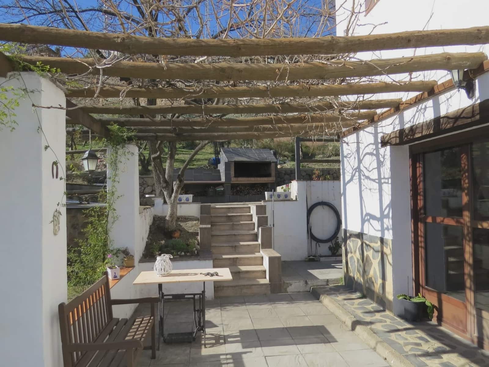 6 slaapkamer Finca/Landhuis te koop in Berchules met zwembad garage - € 290.000 (Ref: 8765760)