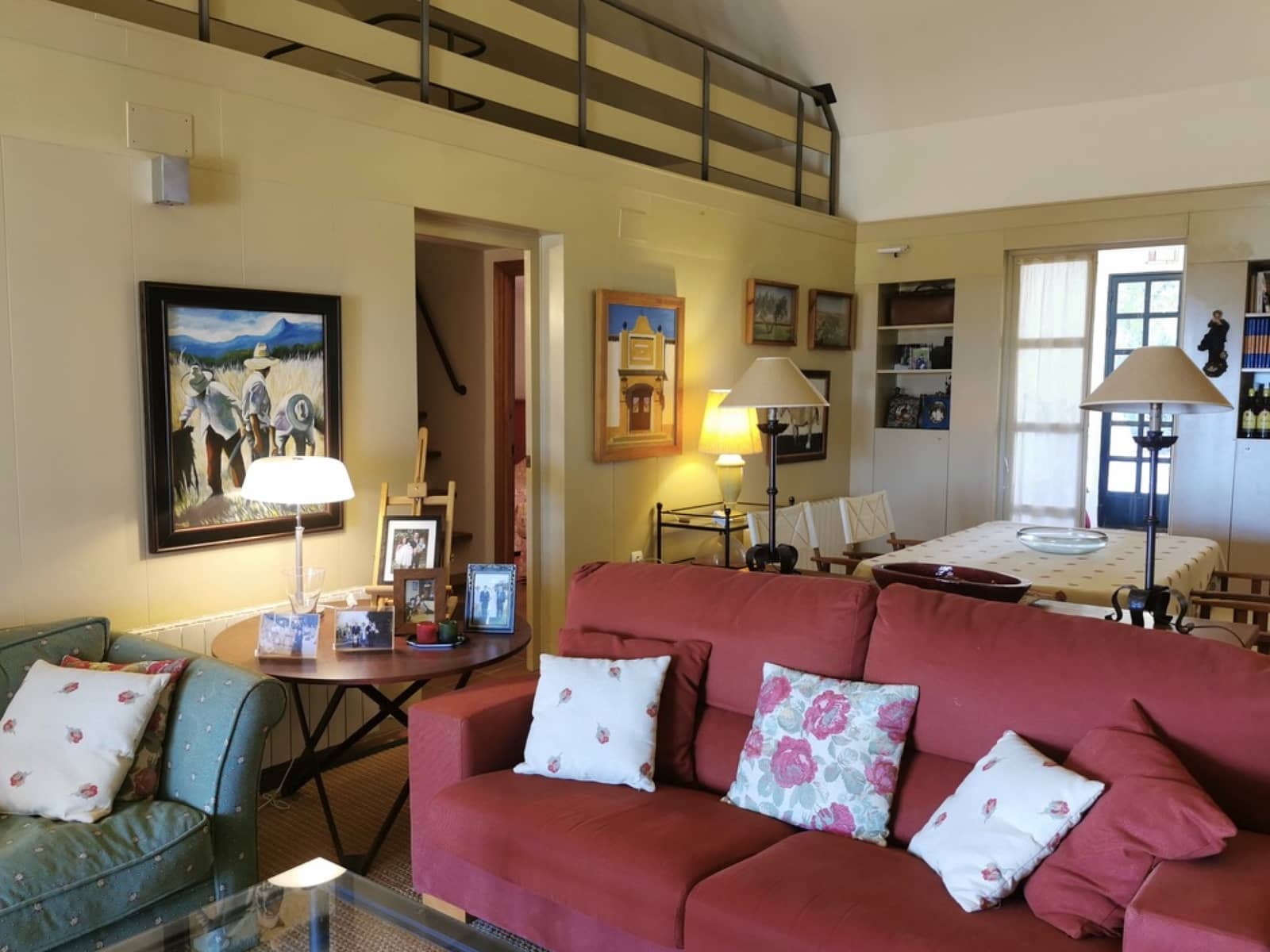 24 soveværelse Finca/Landehus til salg i Gerena med swimmingpool garage - € 2.800.000 (Ref: 8821144)