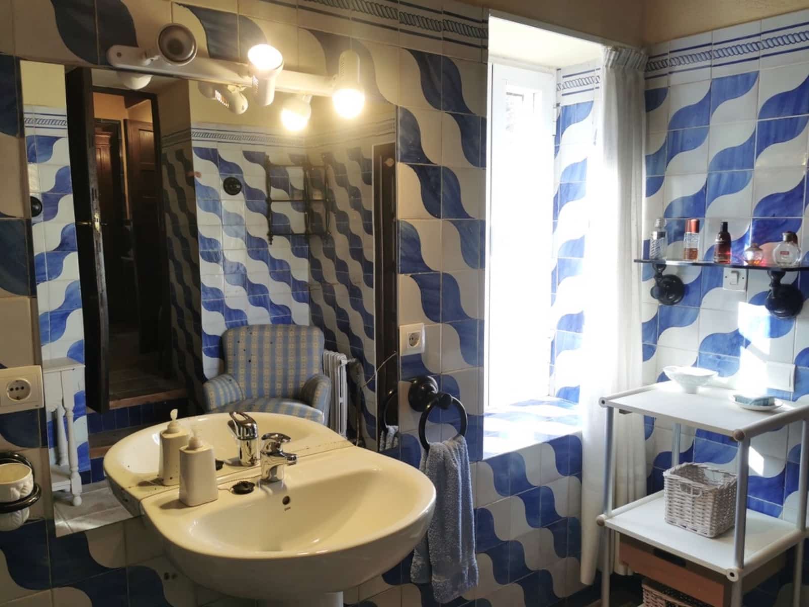 24 soveværelse Finca/Landehus til salg i Gerena med swimmingpool garage - € 2.800.000 (Ref: 8821144)