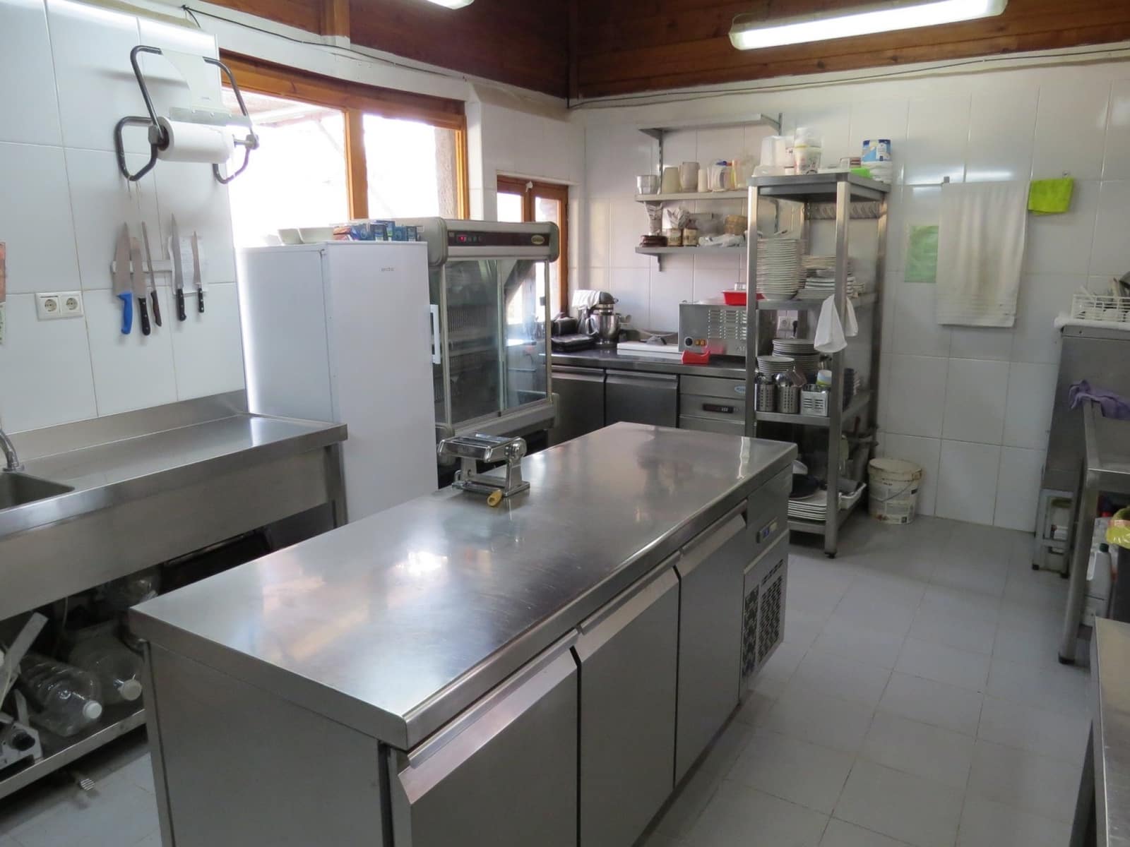 5 bedroom Hotel for sale in Laroles with pool - € 550,000 (Ref: 8843997)