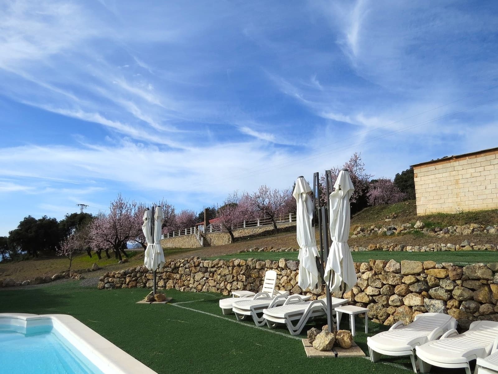 5 bedroom Hotel for sale in Laroles with pool - € 550,000 (Ref: 8843997)