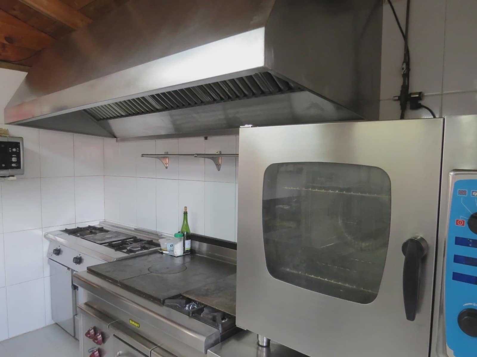 5 slaapkamer Finca/Landhuis te koop in Laroles met zwembad garage - € 480.000 (Ref: 8843997)