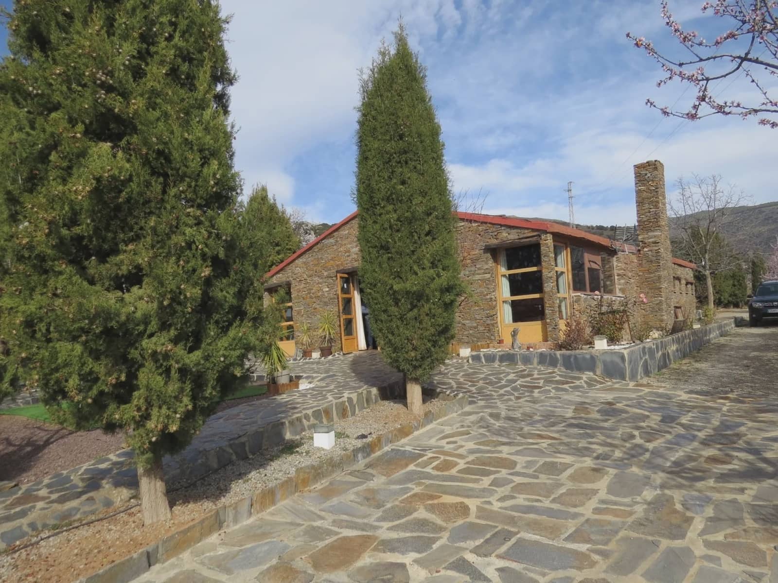 5 slaapkamer Finca/Landhuis te koop in Laroles met zwembad garage - € 480.000 (Ref: 8843997)