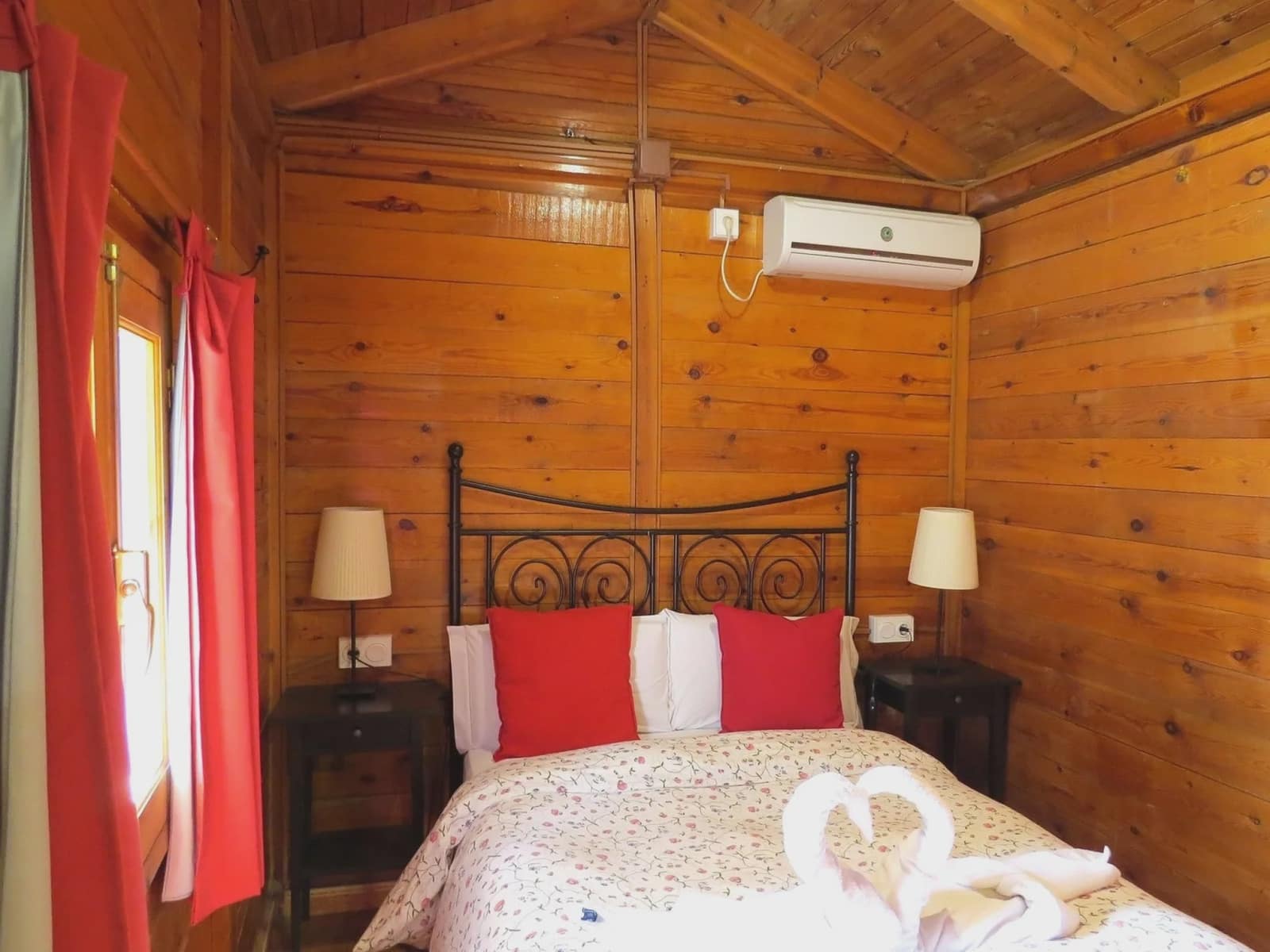 5 slaapkamer Finca/Landhuis te koop in Laroles met zwembad garage - € 480.000 (Ref: 8843997)