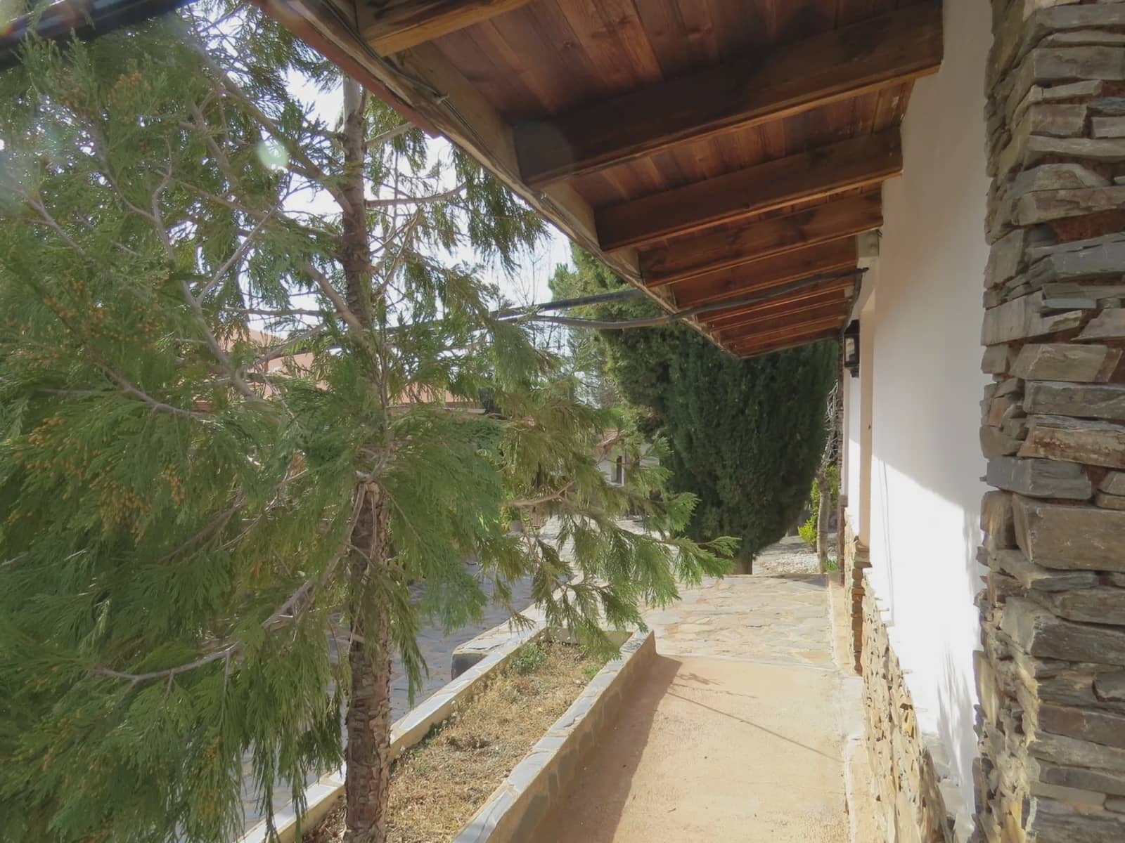 5 slaapkamer Finca/Landhuis te koop in Laroles met zwembad garage - € 480.000 (Ref: 8843997)
