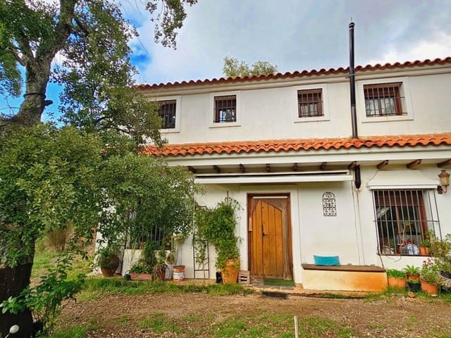 2 bedroom Finca/Country House for sale in Castaño del Robledo with pool - € 255,000 (Ref: 8885148)