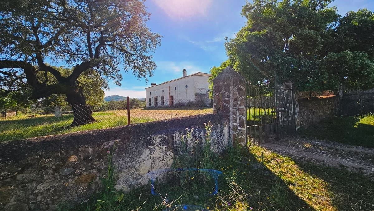 4 quarto Quinta/Casa Rural para venda em Aracena - 2 300 000 € (Ref: 8885149)