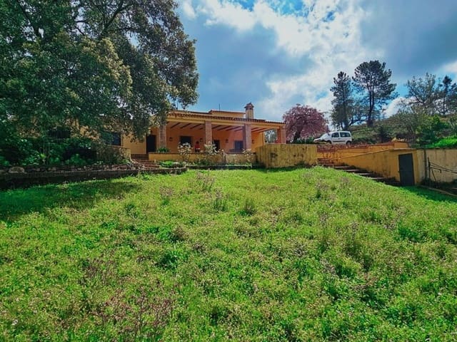 5 soveværelse Finca/Landehus til salg i Cortegana med swimmingpool - € 320.000 (Ref: 8885522)