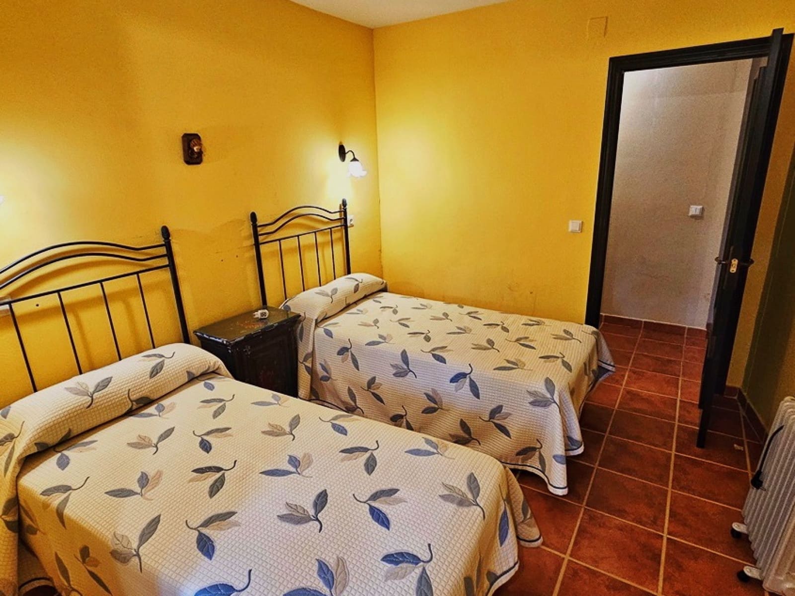 5 sypialnia Finka/Dom wiejski na sprzedaż w Cortegana z basenem - 320 000 € (Ref: 8885522)