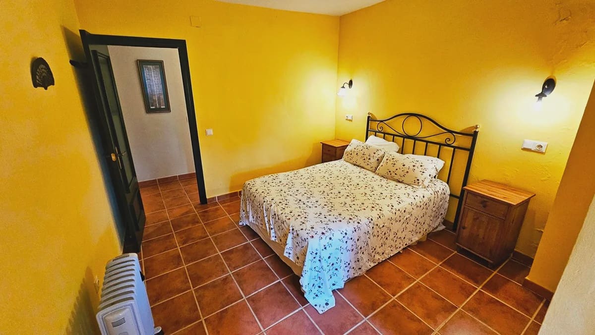 5 soverom Finca/Herregård til salgs i Cortegana med svømmebasseng - € 320 000 (Ref: 8885522)