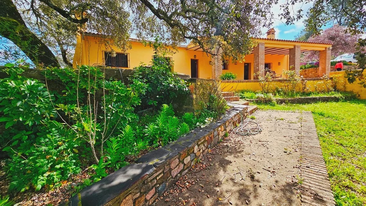 5 soverom Finca/Herregård til salgs i Cortegana med svømmebasseng - € 320 000 (Ref: 8885522)