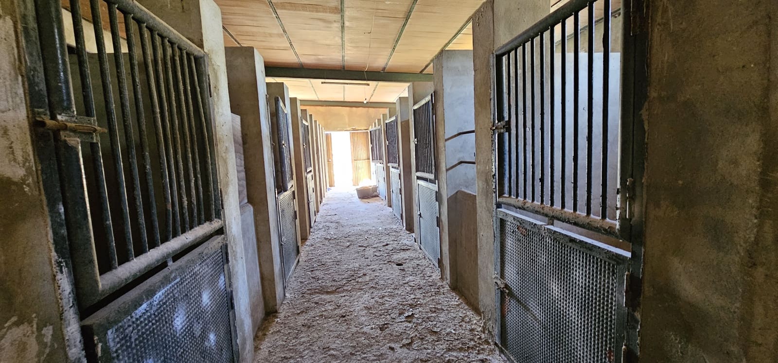 Hotel de 20 habitaciones en Morón de la Frontera en venta con piscina garaje - 1.200.000 € (Ref: 8895821)