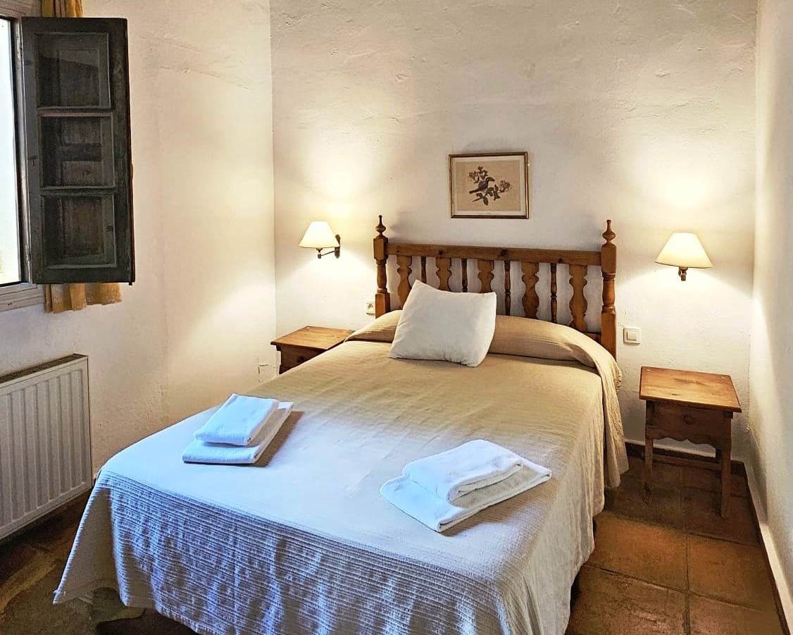 25 soveværelse Hotel til salg i Aracena med swimmingpool - € 3.500.000 (Ref: 8900870)