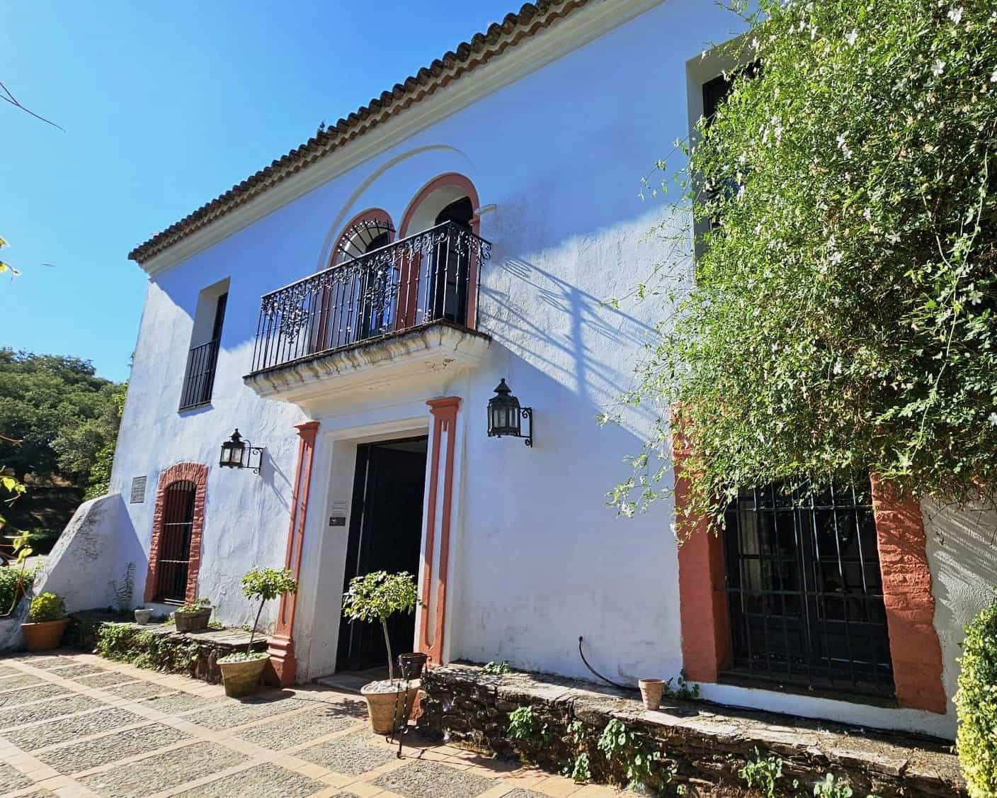 25 soveværelse Hotel til salg i Aracena med swimmingpool - € 3.500.000 (Ref: 8900870)