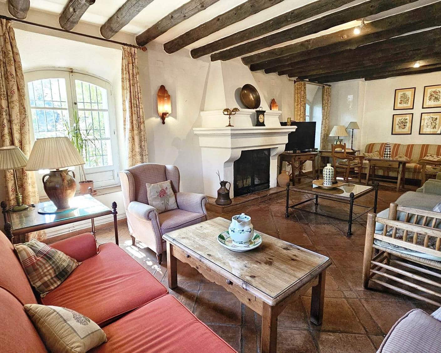 25 soveværelse Hotel til salg i Aracena med swimmingpool - € 3.500.000 (Ref: 8900870)