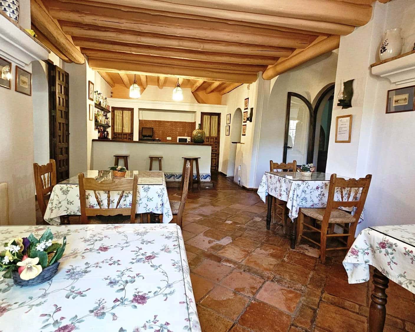 25 soveværelse Hotel til salg i Aracena med swimmingpool - € 3.500.000 (Ref: 8900870)