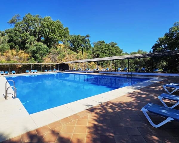 25 bedroom Hotel for sale in Aracena with pool - € 3,500,000 (Ref: 8900870)