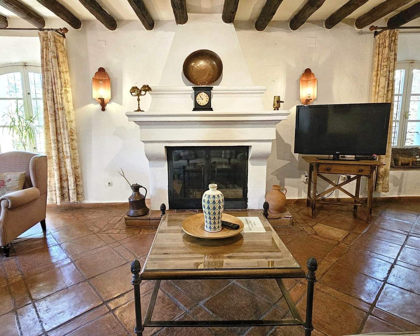 25 soveværelse Hotel til salg i Aracena med swimmingpool - € 3.500.000 (Ref: 8900870)