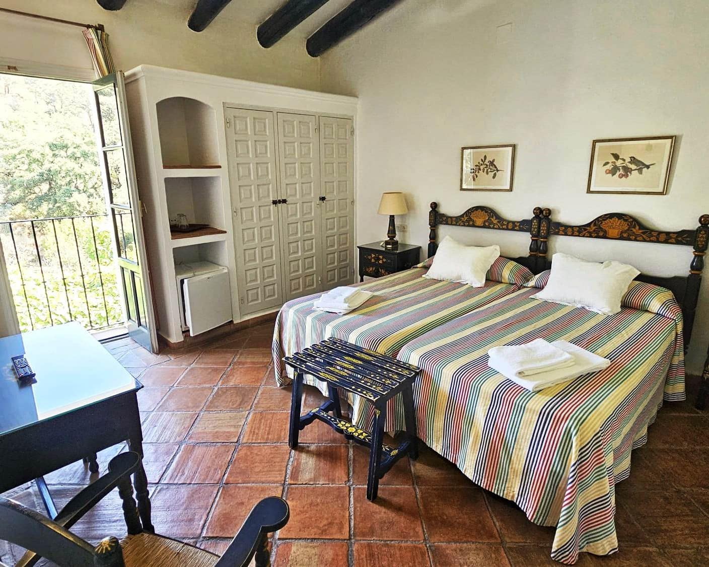 25 soveværelse Hotel til salg i Aracena med swimmingpool - € 3.500.000 (Ref: 8900870)