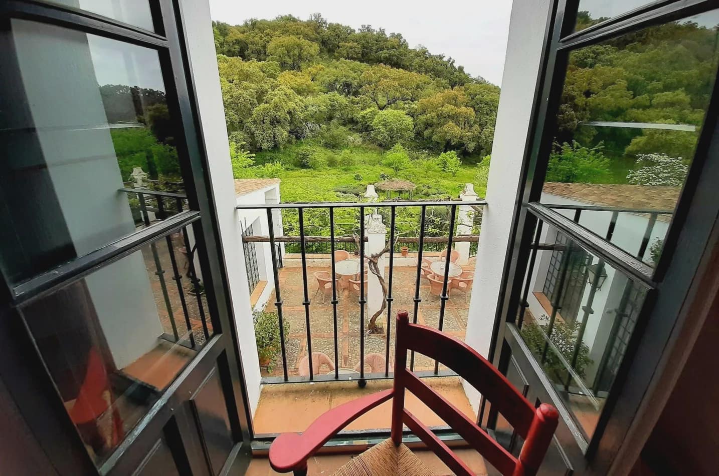 25 quarto Hotel para venda em Aracena com piscina - 3 500 000 € (Ref: 8900870)